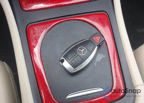 2016 Mercedes-Benz Gla 250 z USA, uszkodzony, nr VIN WDCTG4EB0GJ207187